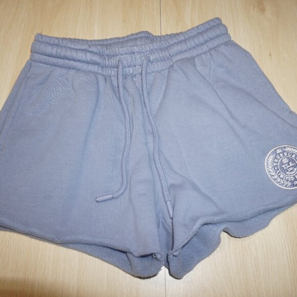 Young LA Shorts - Picture 4 of 5